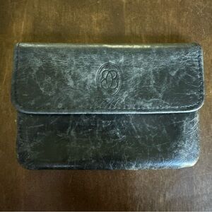 VTG Buxton Coin Purse Genuine Leather **Shows Significant Wear**‎